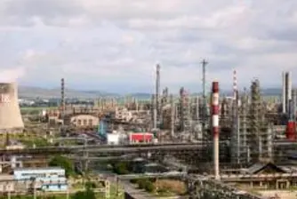 „Лукойл" отлага модернизацията на „Нефтохим"