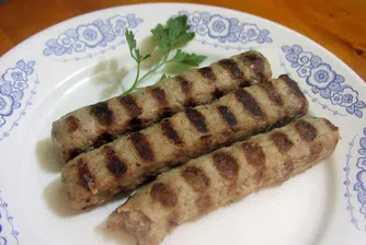 Съд три месеца брои за колко кебапчета стига кило кайма