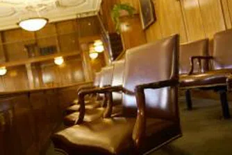 НС гласува промените в Закона за приватизация