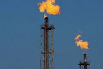 Министрите на финансите от Г-8 разтревожени от рязкото поскъпване на петрола