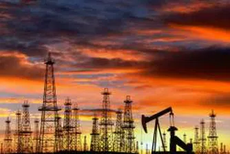 Водещите потребители на петрол силно разтревожени от рекордните цени