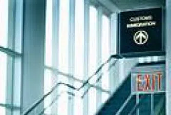 Летищата в съседните на Македония държави "крадат" пътниците й