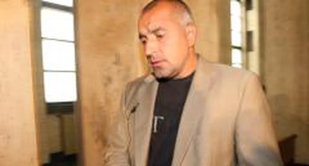 Борисов се оплака пред инвеститори, че правителството му реже парите