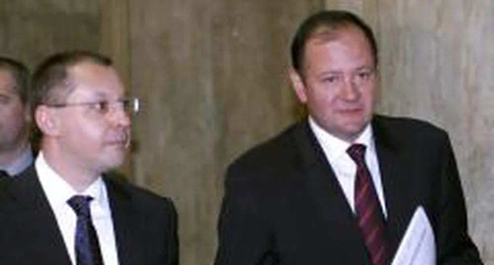 Миков търси подкрепа от лидерите на коалицията за промените в МВР