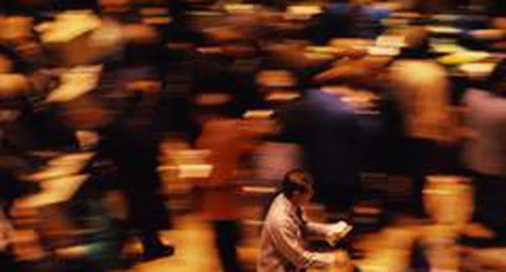 Indexes End the Year Up