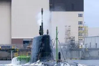 Най-новата подводница на Великобритания - под вода за първи път