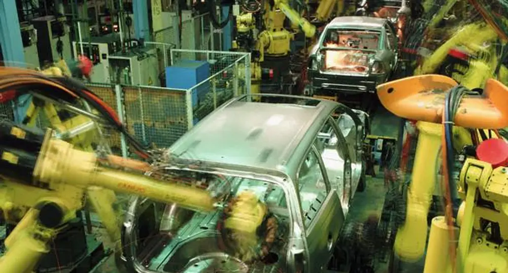 Заводът на General Motors в Санкт Петербург спира до 28 юни
