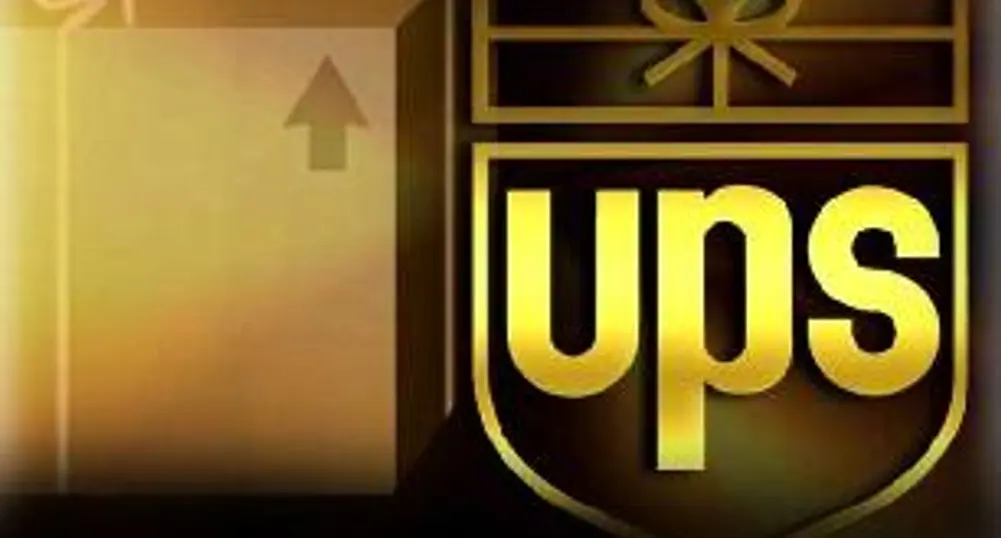 Печалбата на UPS пада с 55%