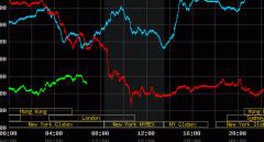 Рязък спад на петрола, при златото тенденциите се влошиха