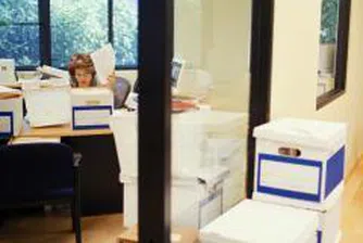 Number of People Hired Under Employment Contracts at 2.45 Million at End-March