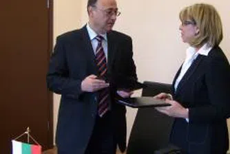 НАП и ДАНС си сътрудничат в борбата с данъчните престъпления