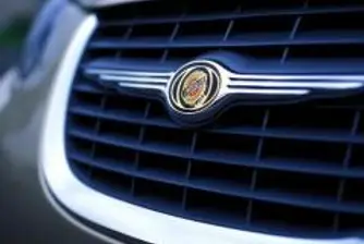 Chrysler води преговори за продажба на активи с Renault