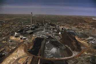 Металурзите в ОЦК стачкуват