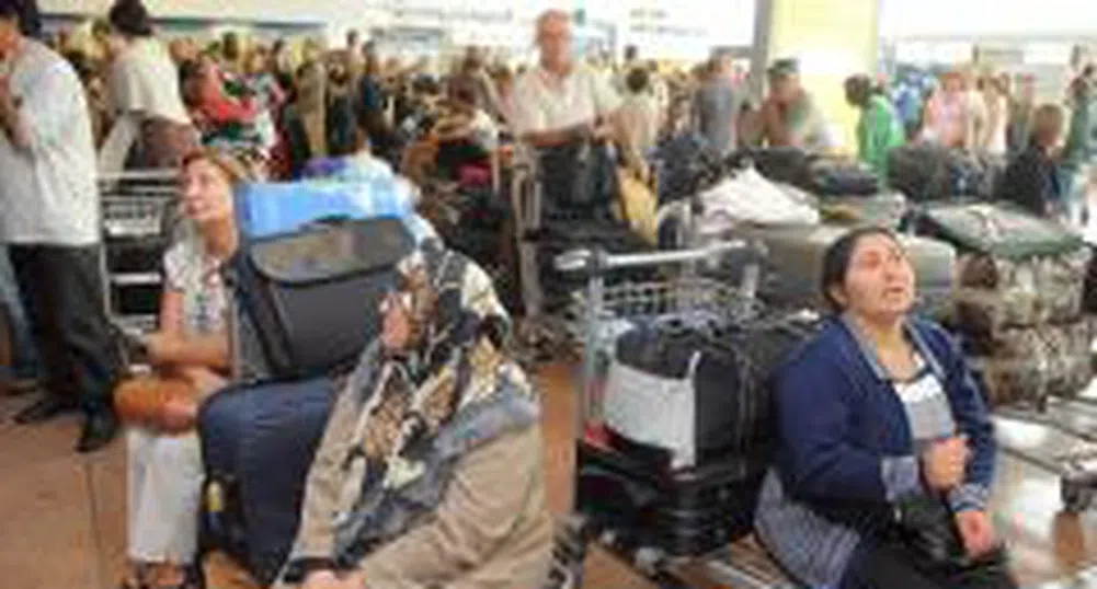 Стачката на летището в Брюксел продължава