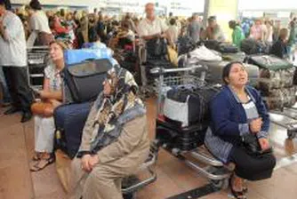 Стачката на летището в Брюксел продължава