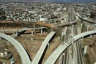 Съдът вписа промяната в номиналната стойност на акциите на Холдинг Пътища