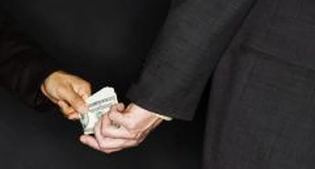 Румънски вестник: Инвеститорите бягат от българската мафия и се местят у нас