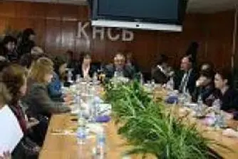 КНСБ искат нови мерки срещу финансовата криза