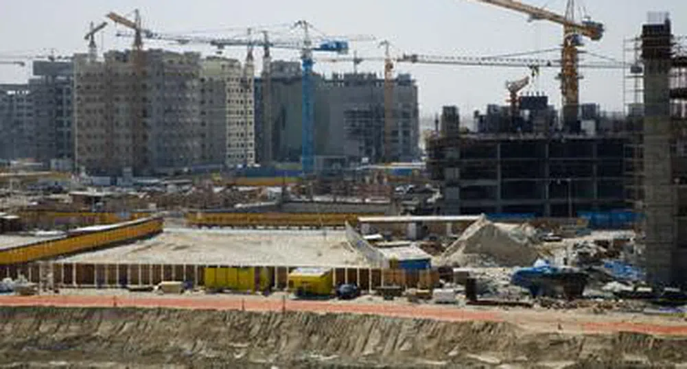 Шопинг молове в процес на строеж