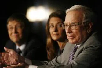 Уорън Бъфет е заработил 491 000 долара през 2008 г.