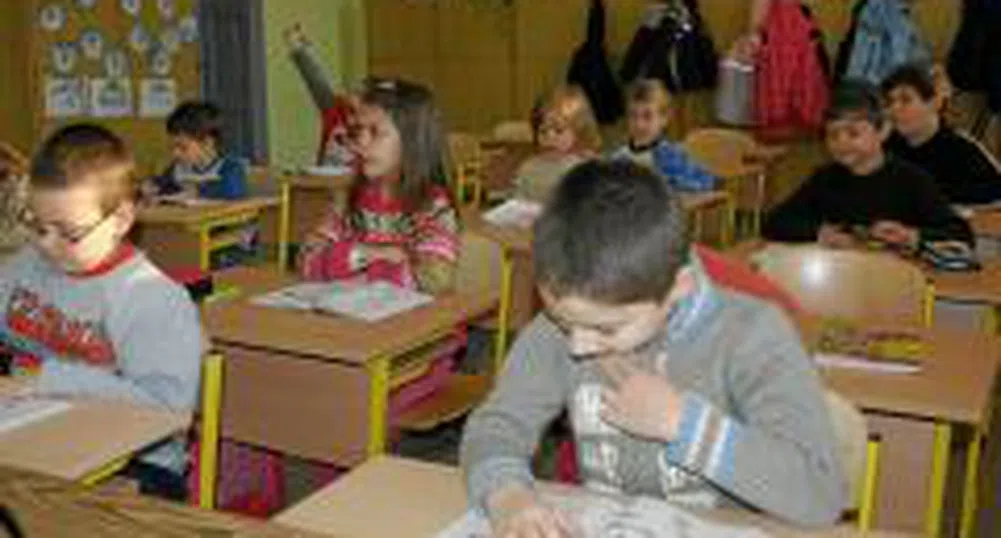 Дават 2 млн. лв. за допълнителни учебни часове