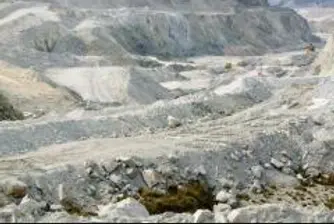 Назначават 150 работници в "Мини-Открит въгледобив"