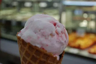 В Дубай се появи първият фургон за сладолед