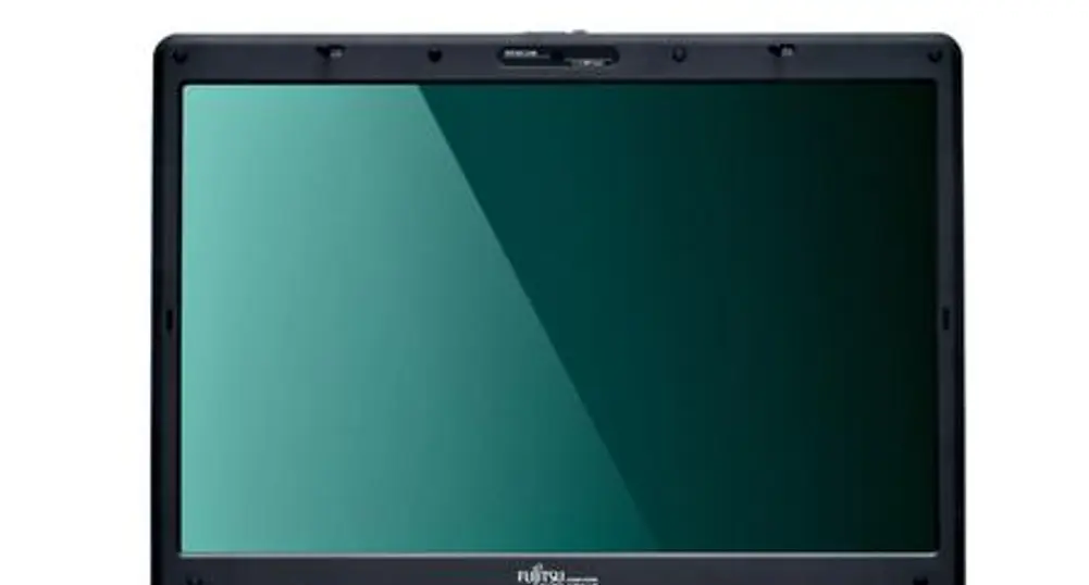 Fujitsu на червено за изминалата финансова година