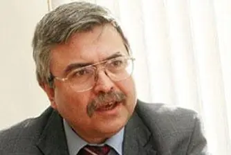 Хърсев: Няма да има спад на заплатите