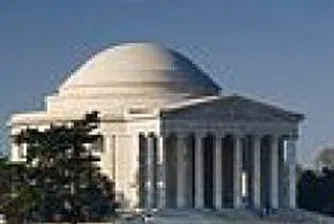 Един от всеки осем жители на САЩ живее под прага на бедността