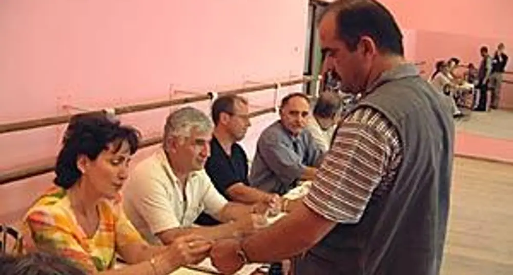 Демократите печелят парламентарните избори в Албания