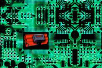 Вирус точи сметките ни