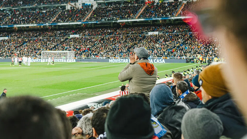 Най-богатите футболни клубове с рекордни приходи от 12,4 млрд. евро за сезона