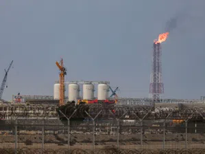 Иранските ракетни удари струват милиарди на петролните гиганти под формата на загубени приходи