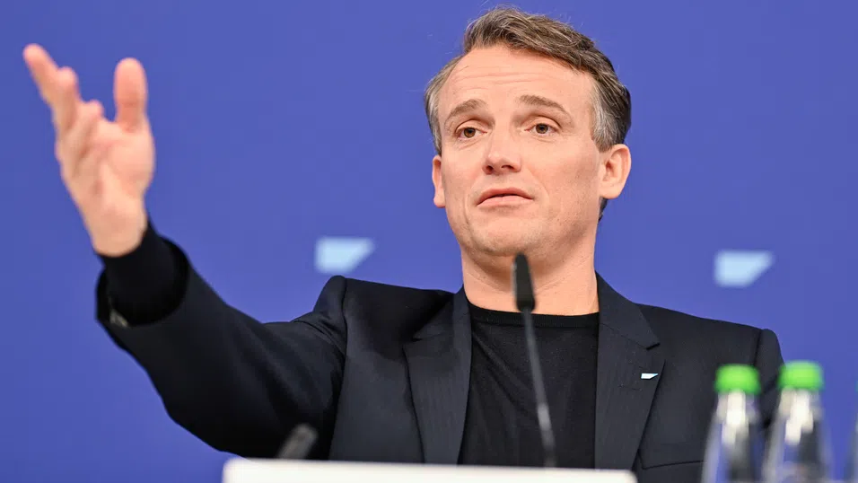 SAP надхвърли пазарните очаквания за Q2, но остава предпазлив оптимист