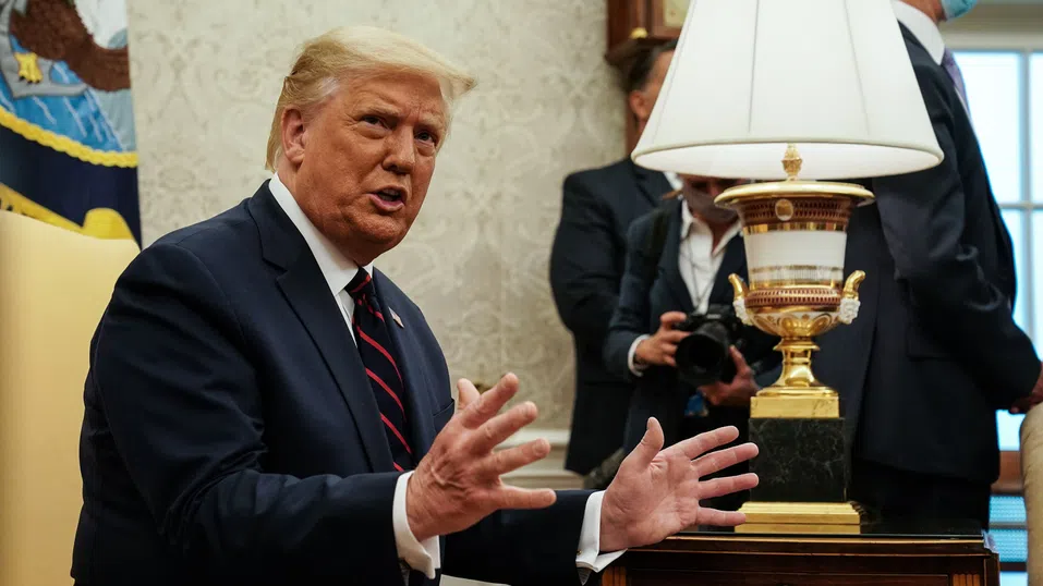 Тръмп благодари на Иран за „много слабата“ реакция на американските въздушни удари