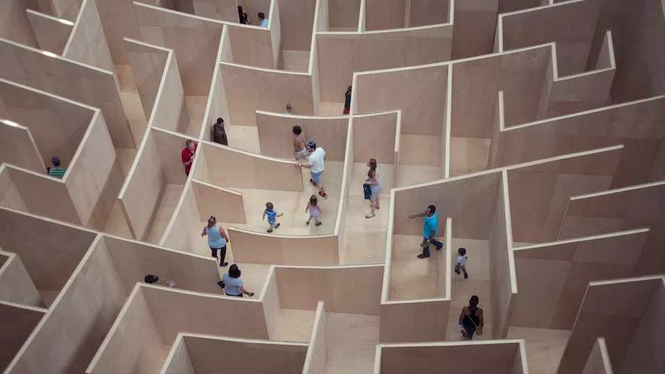 Как може да бъде спасен „заседналият“ пазар на труда в Европа