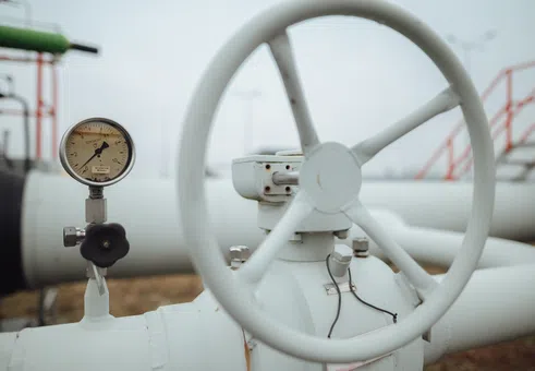 Руски газ отново в Европа? Икономическа логика срещу политическа реалност