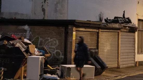 С взор към звездите – коледната изненада на Банкси за Лондон