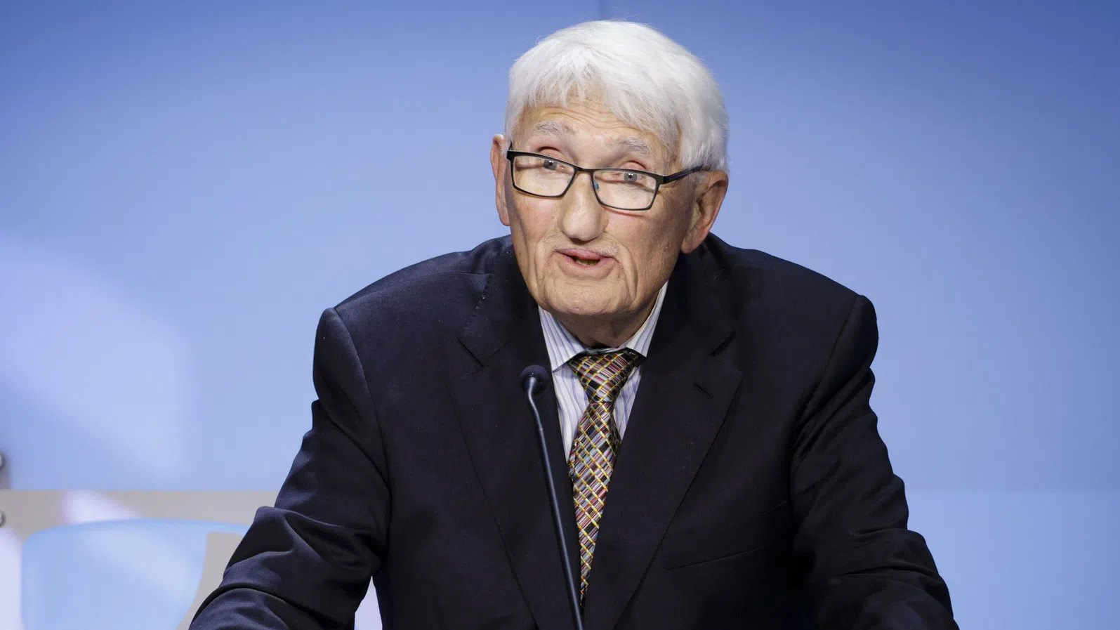 Юрген Хабермас: 70 години опит светът да стане „малко по-добър“