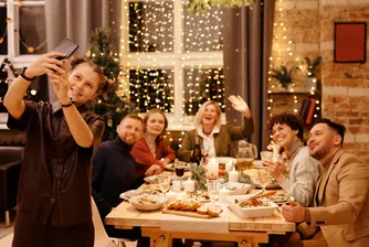 Коледна дипломация: Как да разтопите сърцата на всички с празнично послание