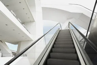 Православен център в мол?