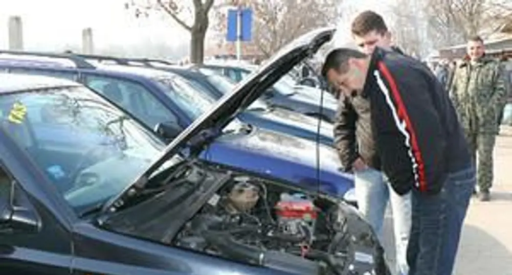 Автотърговци: Криза е, продаваме на загуба