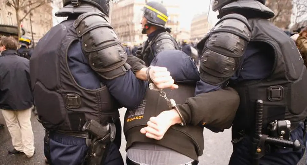 Масови протести в Индия заради поскъпването на храните