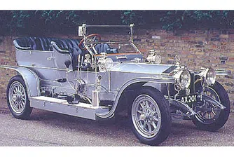 100-годишен Ролс-Ройс продаден за 5.8 милиона евро