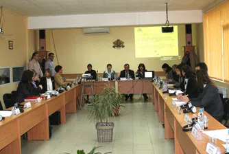 По-високи заплати и необлагаем минимум иска КНСБ