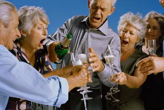 Четири животозастрахователи печелят 8% от пазара за година