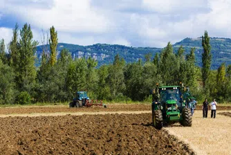 Адванс Терафонд АДСИЦ продаде земи за 2 млн. лв. за тримесечие