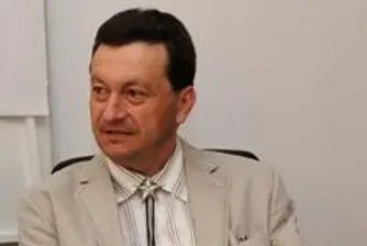 Уволниха директора на Агенцията по енергийна ефективност