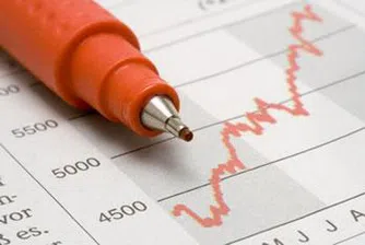 Dow падна за момент с 1000 пункта, търсят компютърни грешки